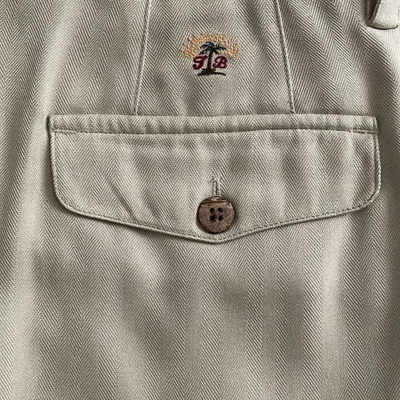 2 pc 100% silk Tommy Bahama floral Hawaiian Shirt Beige high rise Shorts Set - Picture 5 of 15